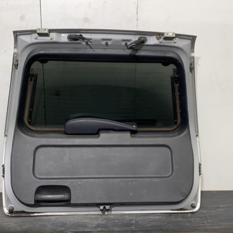 Malle/Hayon arriere KIA SPORTAGE 2 Photo n°2