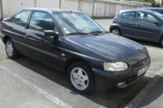 Ceinture arriere gauche FORD ESCORT 5