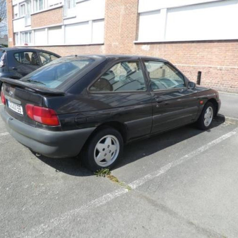 Ceinture arriere gauche FORD ESCORT 5 Photo n°6