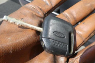 Ceinture arriere gauche FORD ESCORT 5