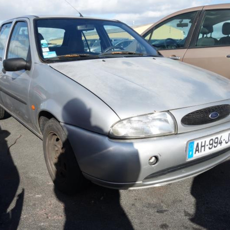 Feu arriere principal droit (feux) FORD FIESTA 4 Photo n°4