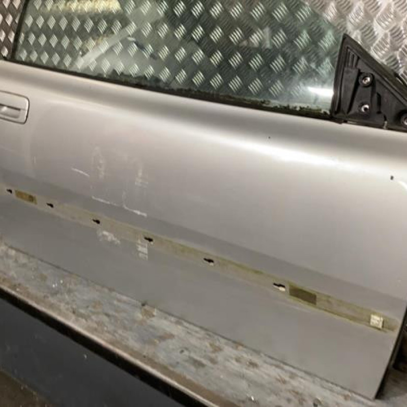 Porte avant droit PEUGEOT 406 Photo n°3
