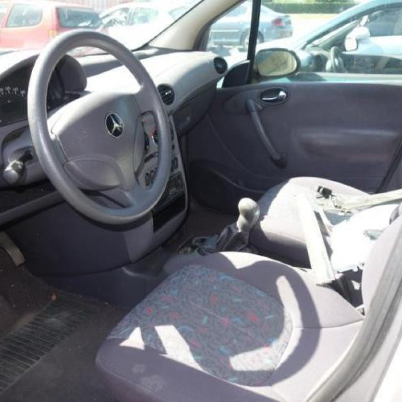 Feu arriere principal droit (feux) MERCEDES CLASSE A 168 Photo n°7