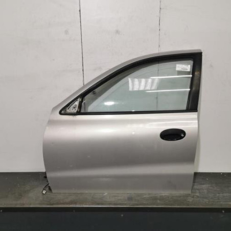 Porte avant gauche HYUNDAI LANTRA 2 Photo n°1