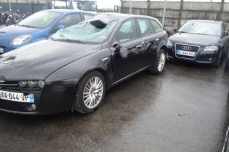 Serrure avant droit ALFA ROMEO 159