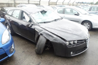 Serrure avant droit ALFA ROMEO 159