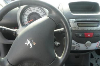 Serrure avant gauche PEUGEOT 107