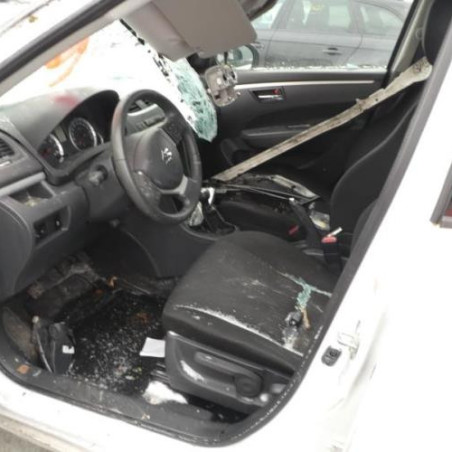 Volant SUZUKI SWIFT 4