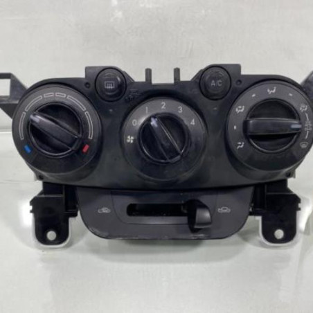 Commande chauffage MAZDA 2 2 Photo n°1