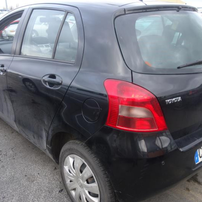 Serrure arriere gauche TOYOTA YARIS 2 Photo n°7