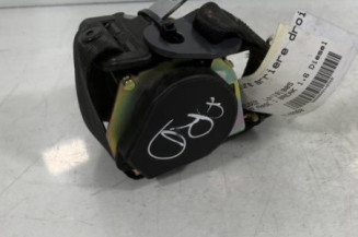Ceinture arriere droit PEUGEOT 407