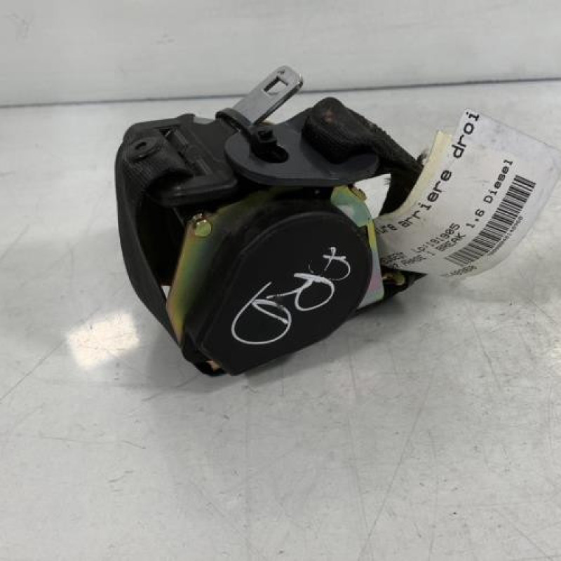 Ceinture arriere droit PEUGEOT 407 Photo n°3