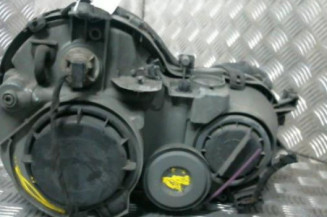 Optique avant principal gauche (feux)(phare) MERCEDES CLASSE CLK 208
