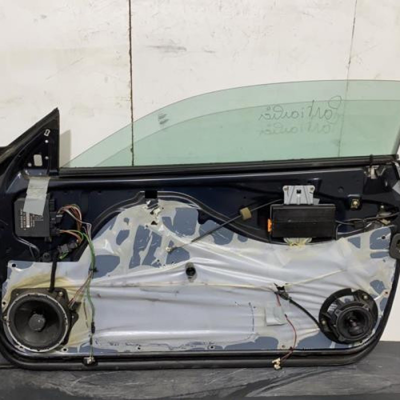 Porte avant droit MERCEDES CLASSE CLK 208 Photo n°2
