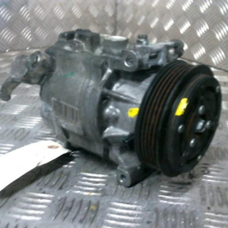 Compresseur clim FIAT PANDA 3 Photo n°1