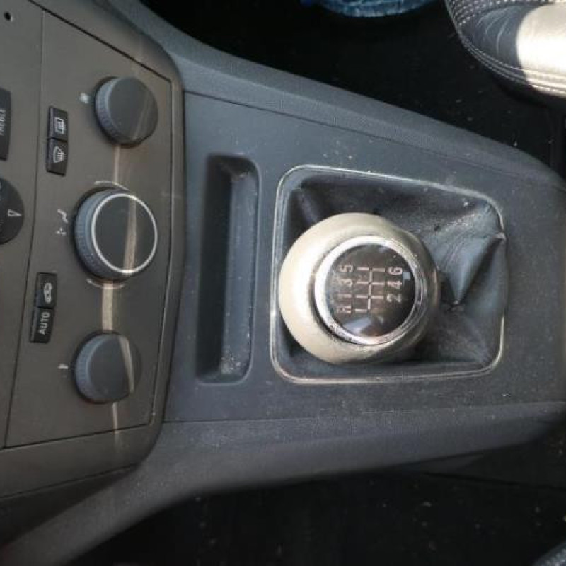 Porte avant droit OPEL ZAFIRA B Photo n°11