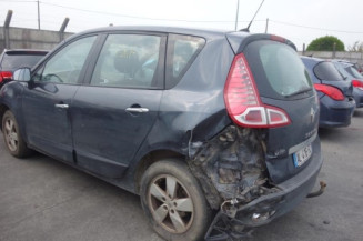 Moteur essuie glace arriere RENAULT SCENIC 3