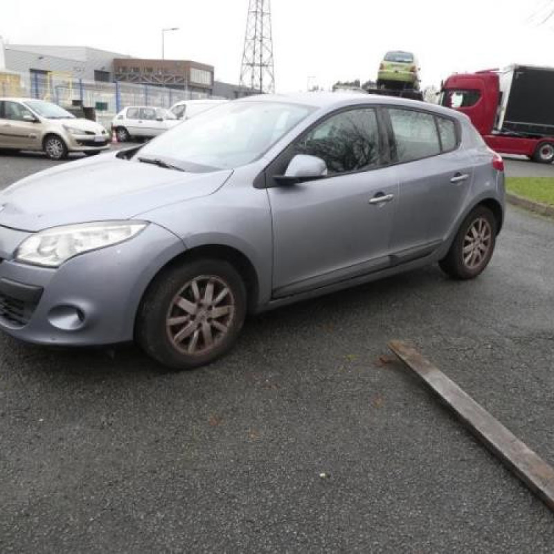Air bag conducteur RENAULT MEGANE 3 Photo n°1