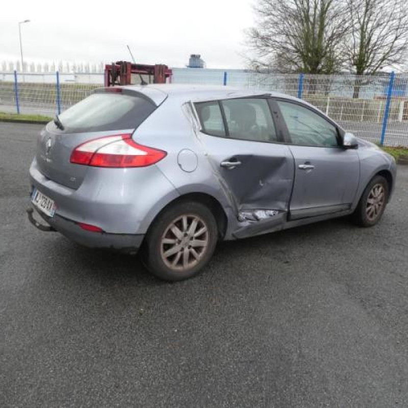 Air bag conducteur RENAULT MEGANE 3 Photo n°3