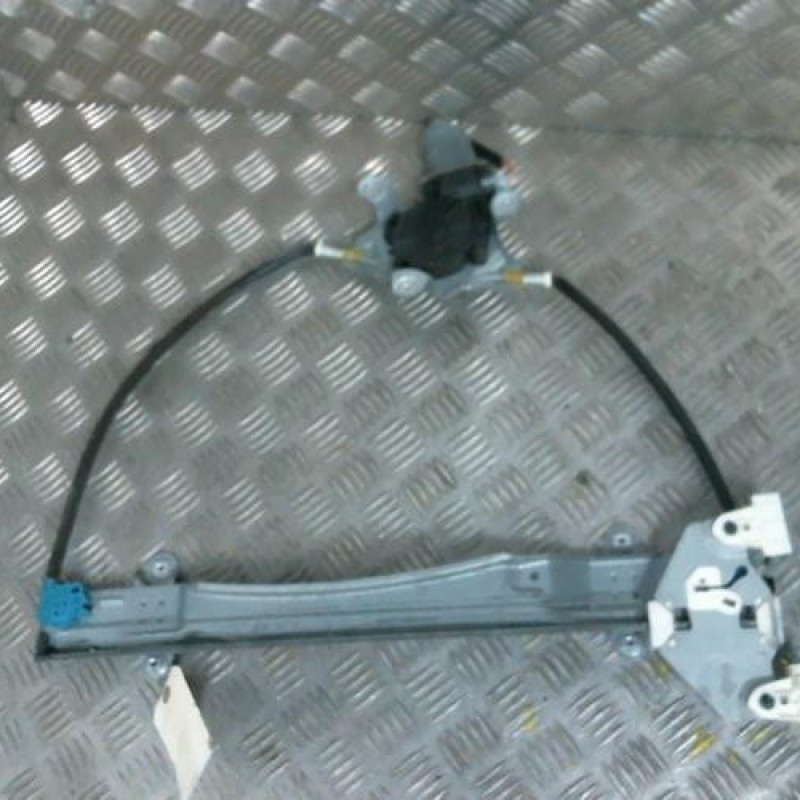 Leve vitre electrique avant gauche RENAULT TWINGO 2 Photo n°1