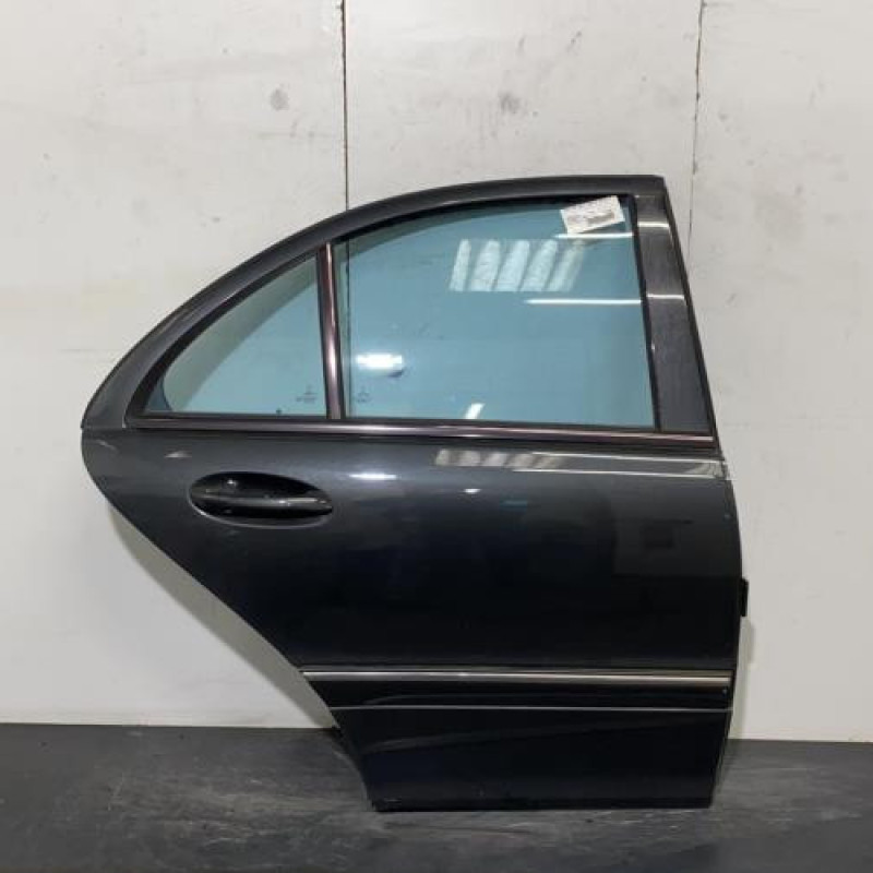 Porte arriere droit MERCEDES CLASSE C 203 Photo n°1