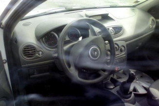 Capot RENAULT CLIO 3