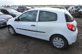 Capot RENAULT CLIO 3