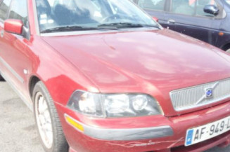 Retroviseur gauche VOLVO S 40 1