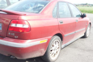Retroviseur gauche VOLVO S 40 1