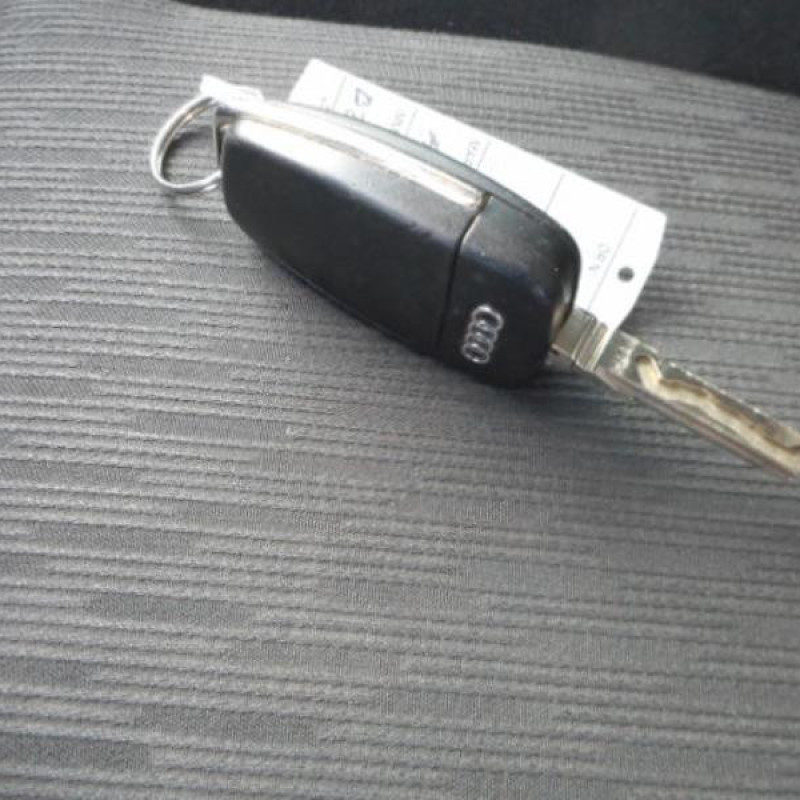 Porte arriere droit AUDI A4 2 Photo n°13
