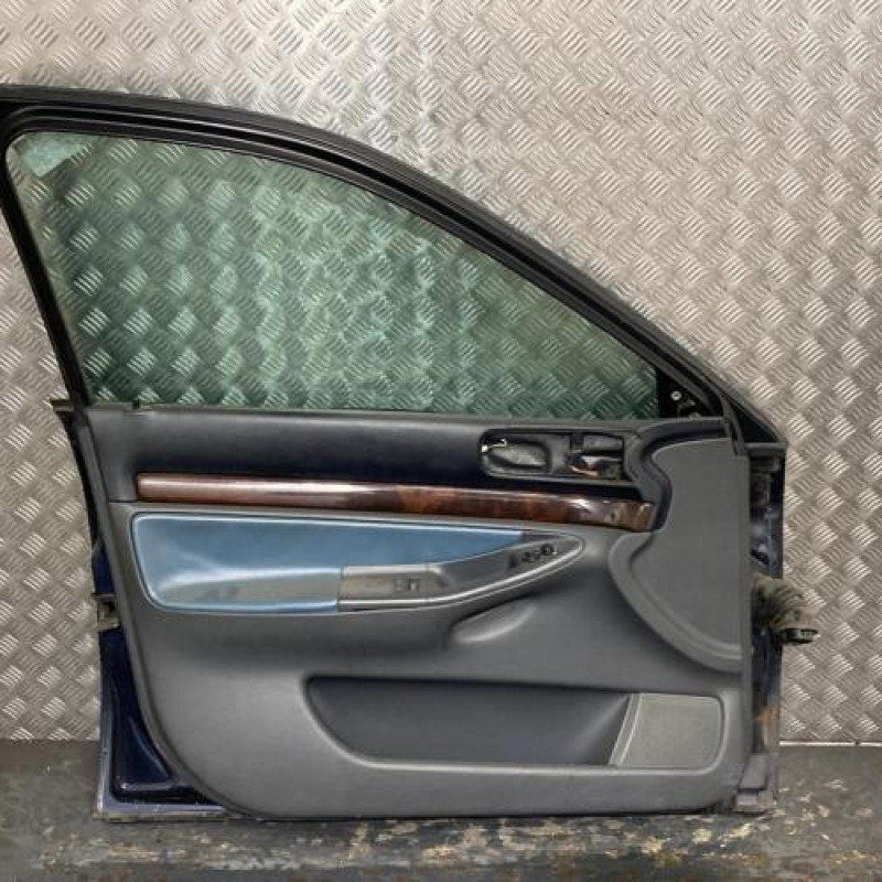 Porte avant gauche AUDI A4 1 Photo n°4