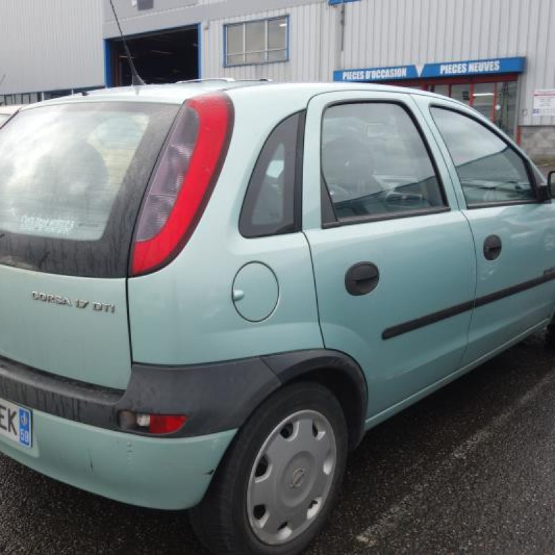 Feu arriere principal droit (feux) OPEL CORSA C Photo n°5