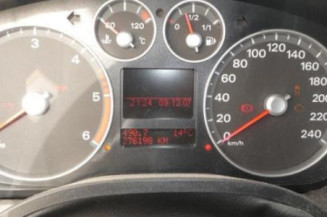 Malle/Hayon arriere FORD C-MAX 1