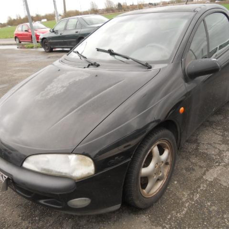 Malle/Hayon arriere OPEL TIGRA 1 Photo n°4