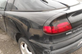 Malle/Hayon arriere OPEL TIGRA 1