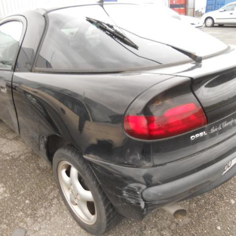 Malle/Hayon arriere OPEL TIGRA 1 Photo n°7
