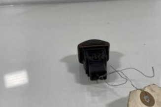 Bouton de warning NISSAN NOTE 1