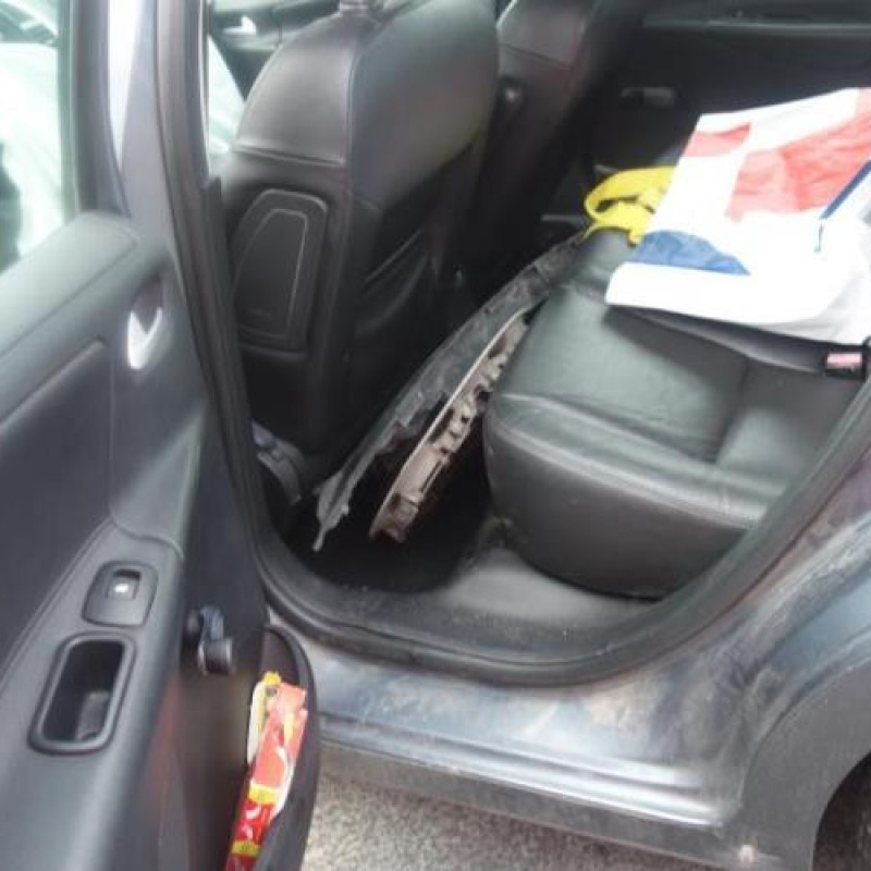 Leve vitre electrique avant droit PEUGEOT 207 Photo n°8
