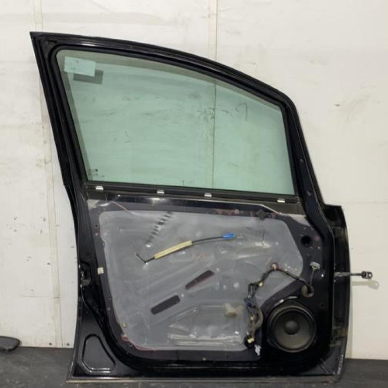 Porte avant gauche OPEL ZAFIRA B Photo n°3