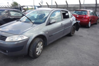Renfort pare choc avant (traverse) RENAULT MEGANE 2
