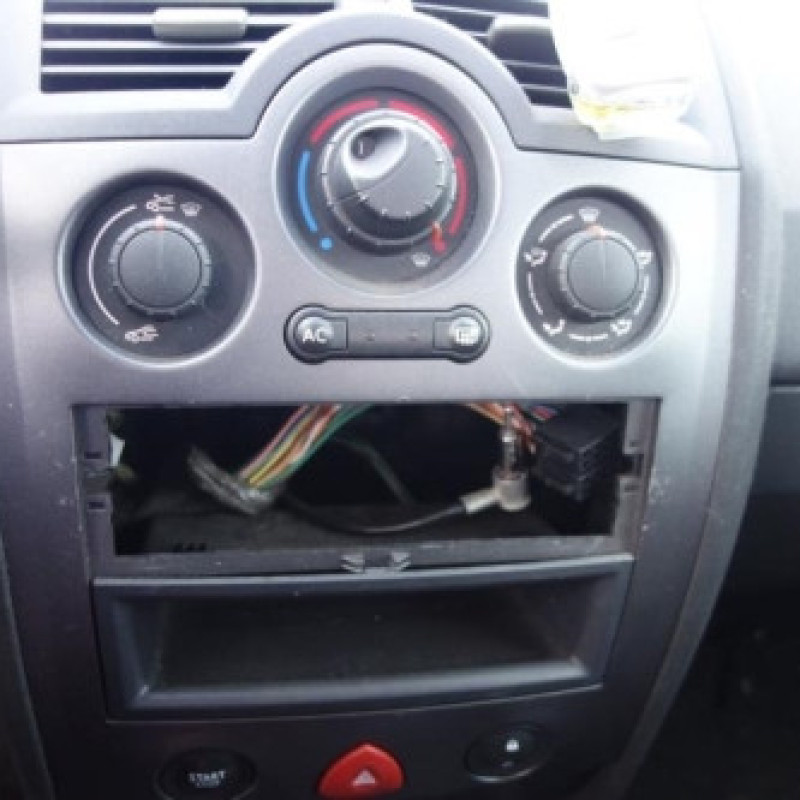 Renfort pare choc avant (traverse) RENAULT MEGANE 2 Photo n°8