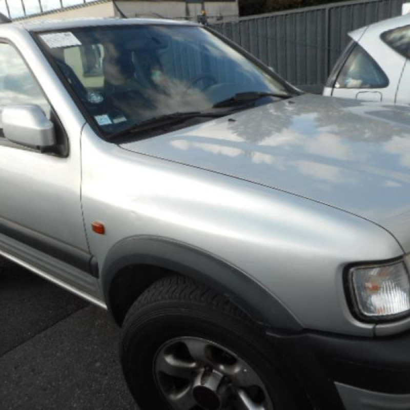 Compresseur clim OPEL FRONTERA B Photo n°7