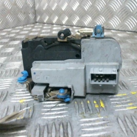 Serrure avant droit CITROEN BERLINGO 1