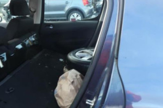 Serrure avant droit PEUGEOT 308 1
