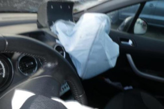 Serrure avant droit PEUGEOT 308 1
