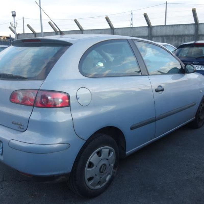 Malle/Hayon arriere SEAT IBIZA 3 Photo n°5
