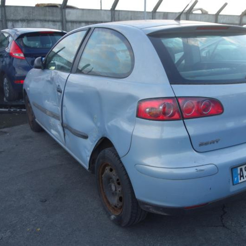Malle/Hayon arriere SEAT IBIZA 3 Photo n°6