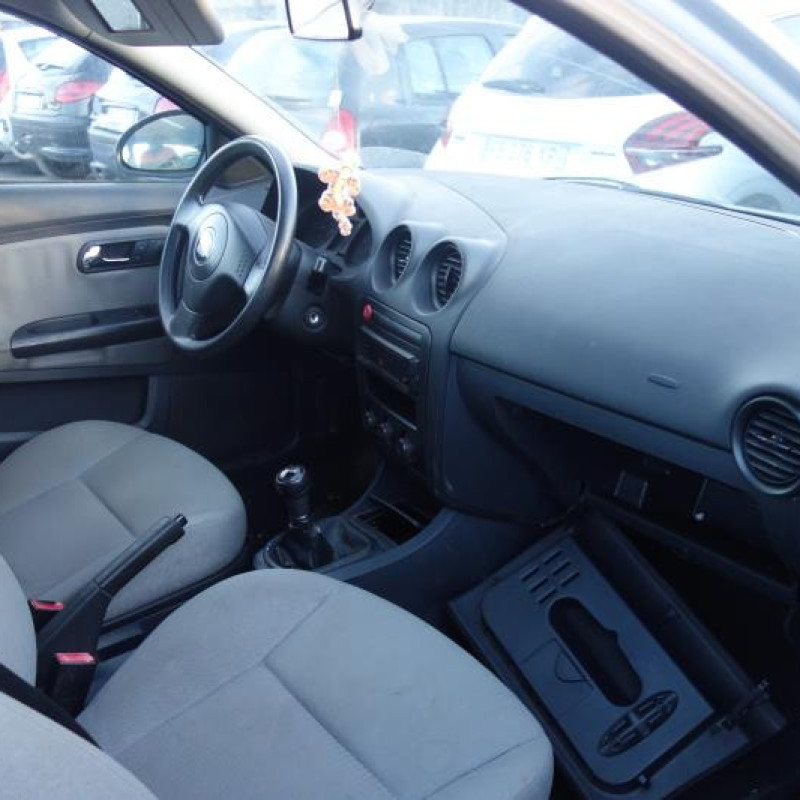 Malle/Hayon arriere SEAT IBIZA 3 Photo n°7