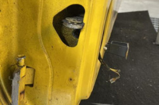 Porte avant droit OPEL CALIBRA