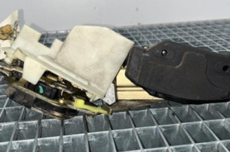 Serrure avant droit OPEL CALIBRA